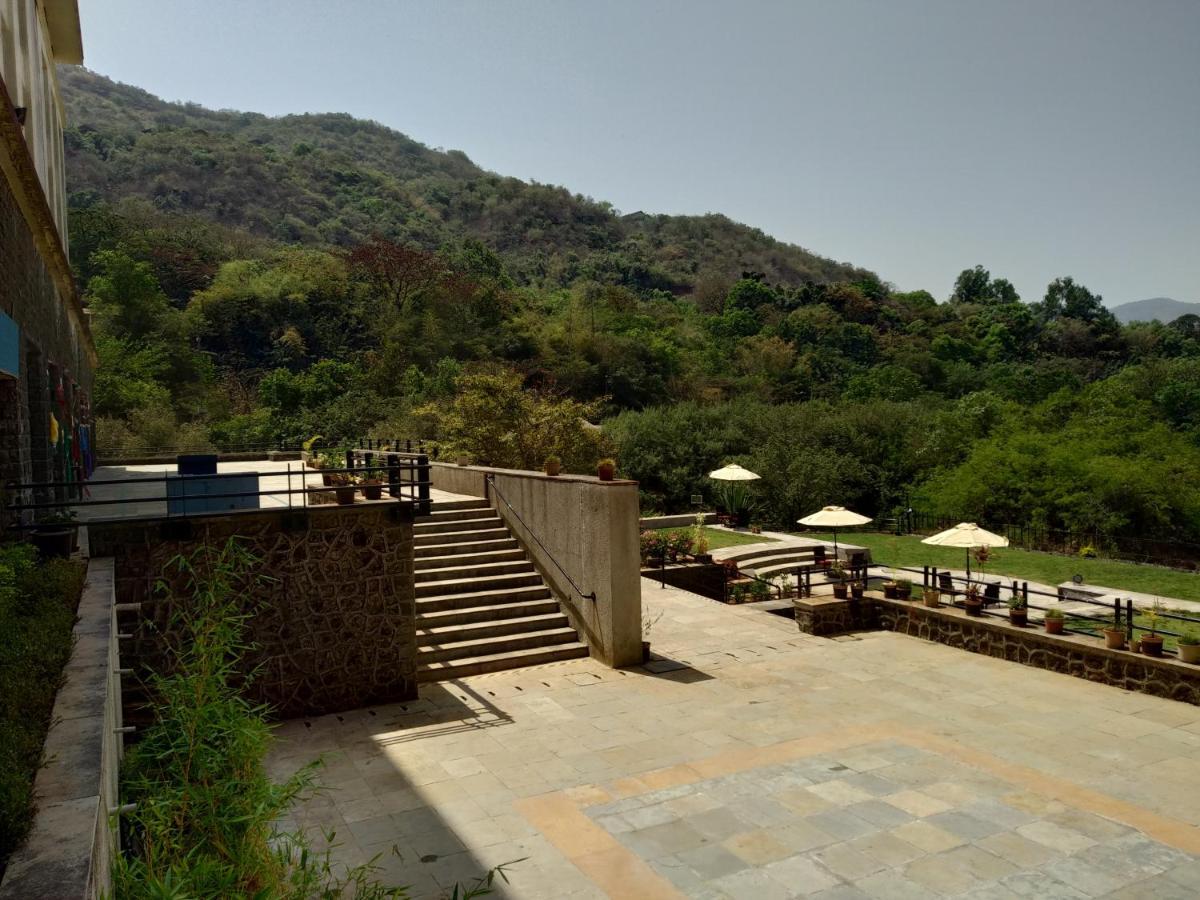 Celebration Lavasa Hotel Exterior foto