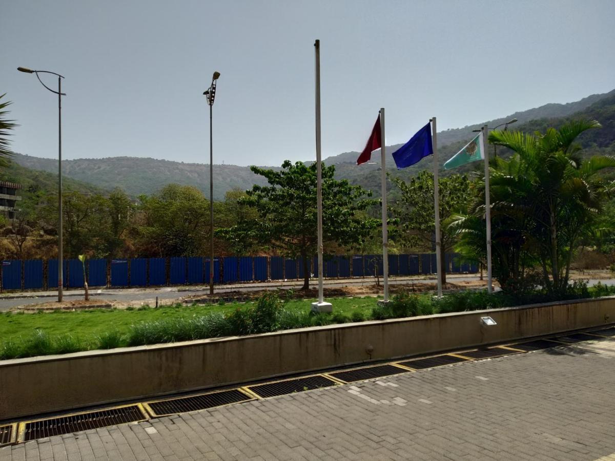 Celebration Lavasa Hotel Exterior foto